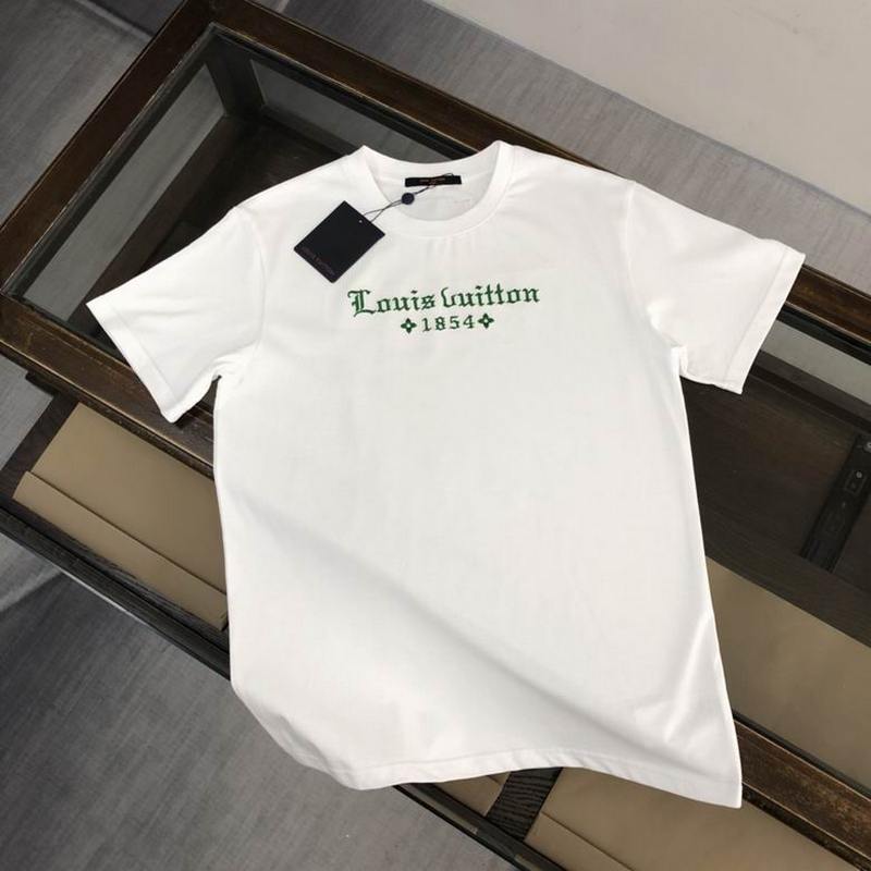 Louis Vuitton Men's T-shirts 725